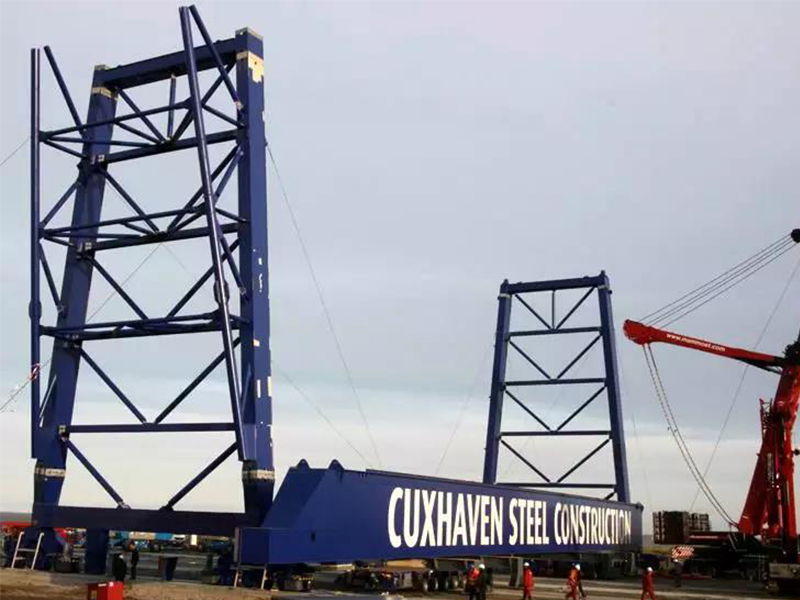 世界首臺(tái)千噸級(jí)，88個(gè)輪胎的昆侖號(hào)架橋機(jī)，中國(guó)制造又創(chuàng)新紀(jì)錄